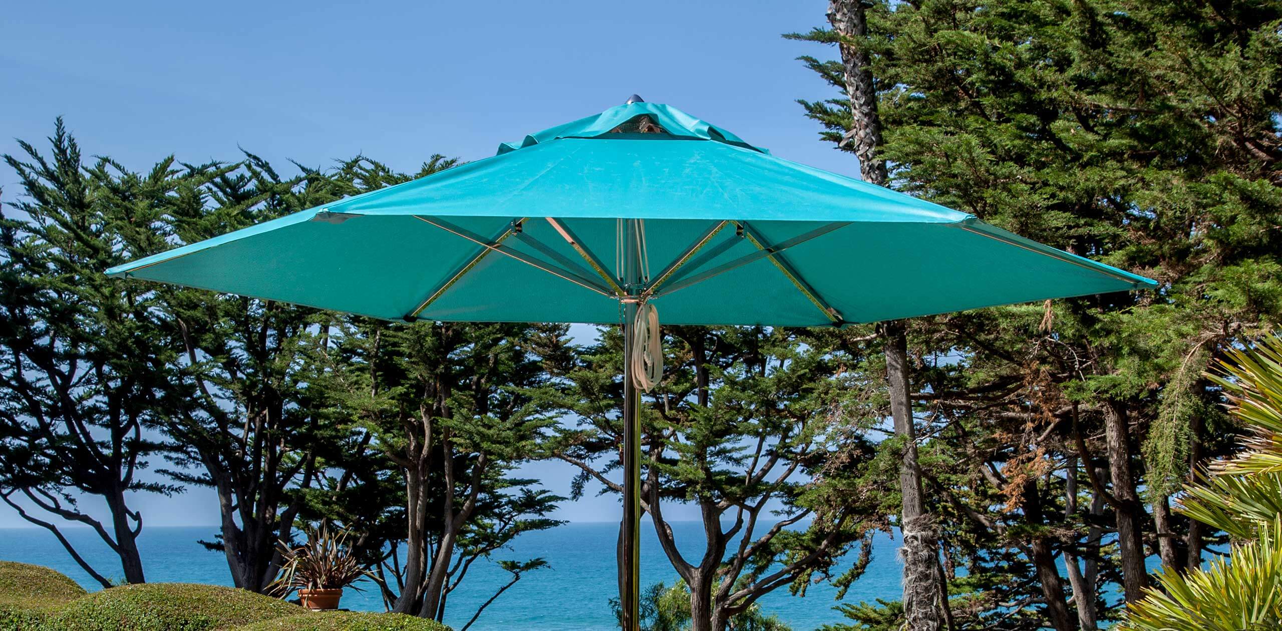 Turquoise Paseo Stainless Steel Umbrella Image