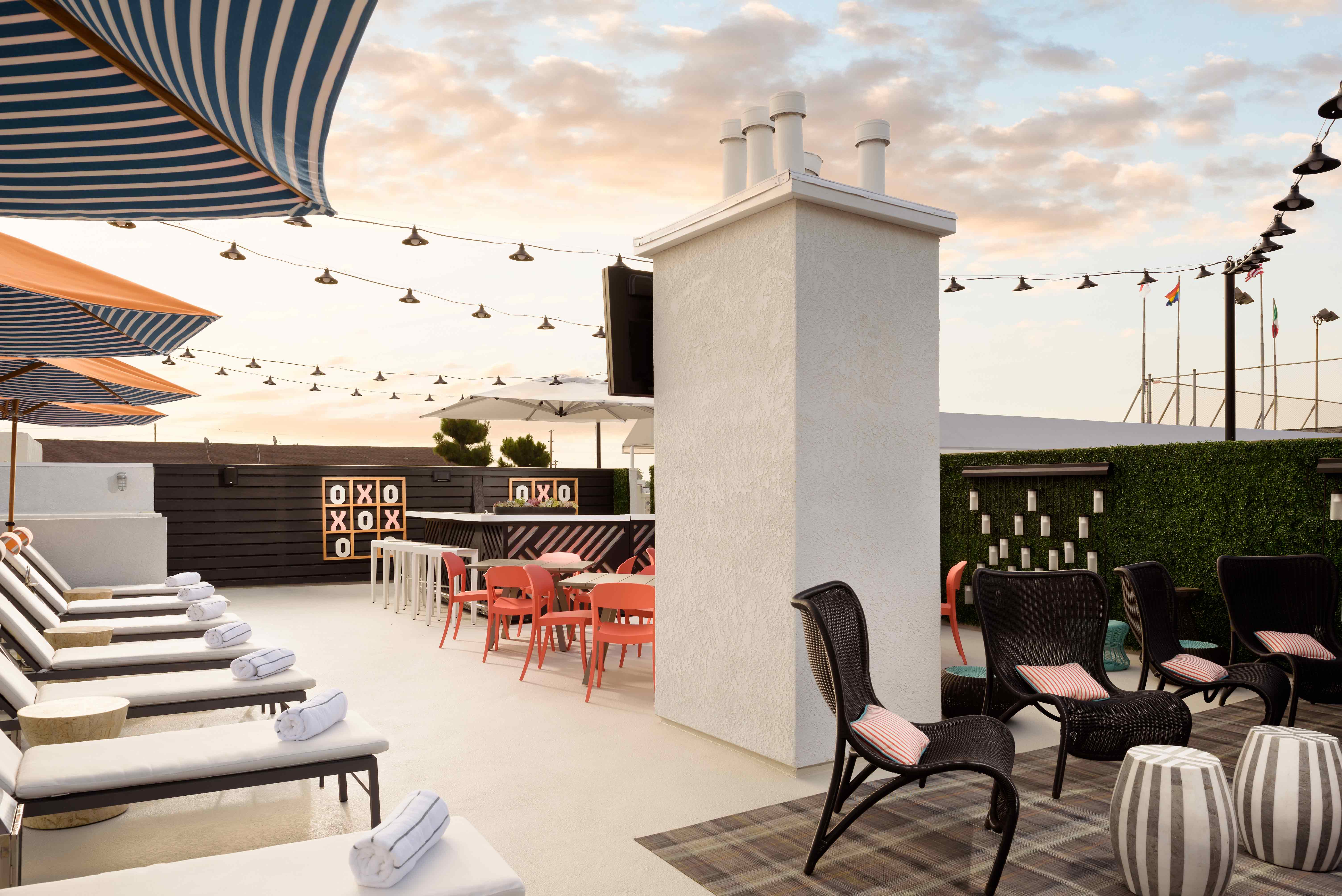 Skydeck at Le Parc Suites in tony West Hollywood Image